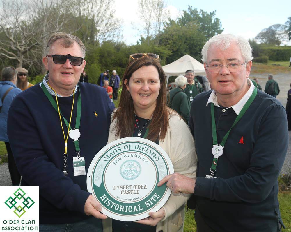 Historic Plaques - Clans of Ireland